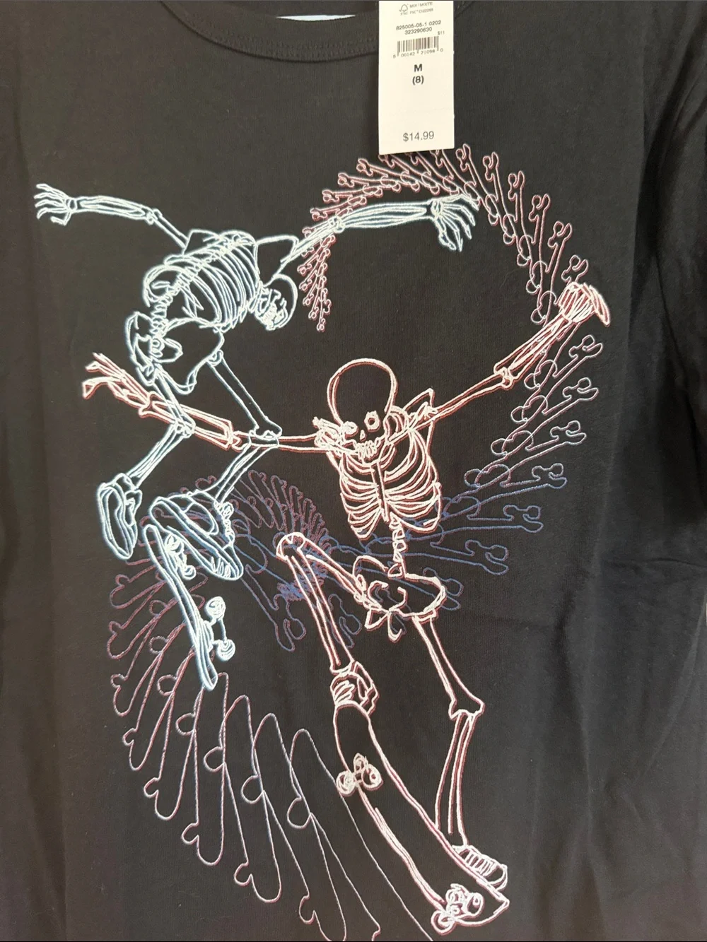 NWT Gap short sleeve Halloween shirts. Beetlejuice & skateboarding skeletons M8